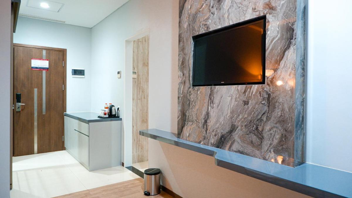 Hotel Ayola Sunrise Mojokerto Eksteriør bilde