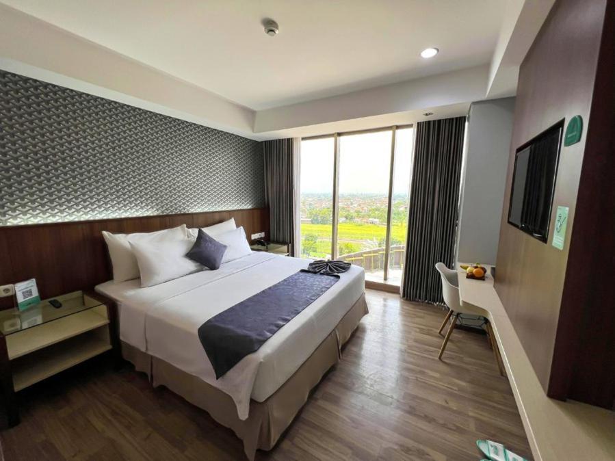 Hotel Ayola Sunrise Mojokerto Eksteriør bilde
