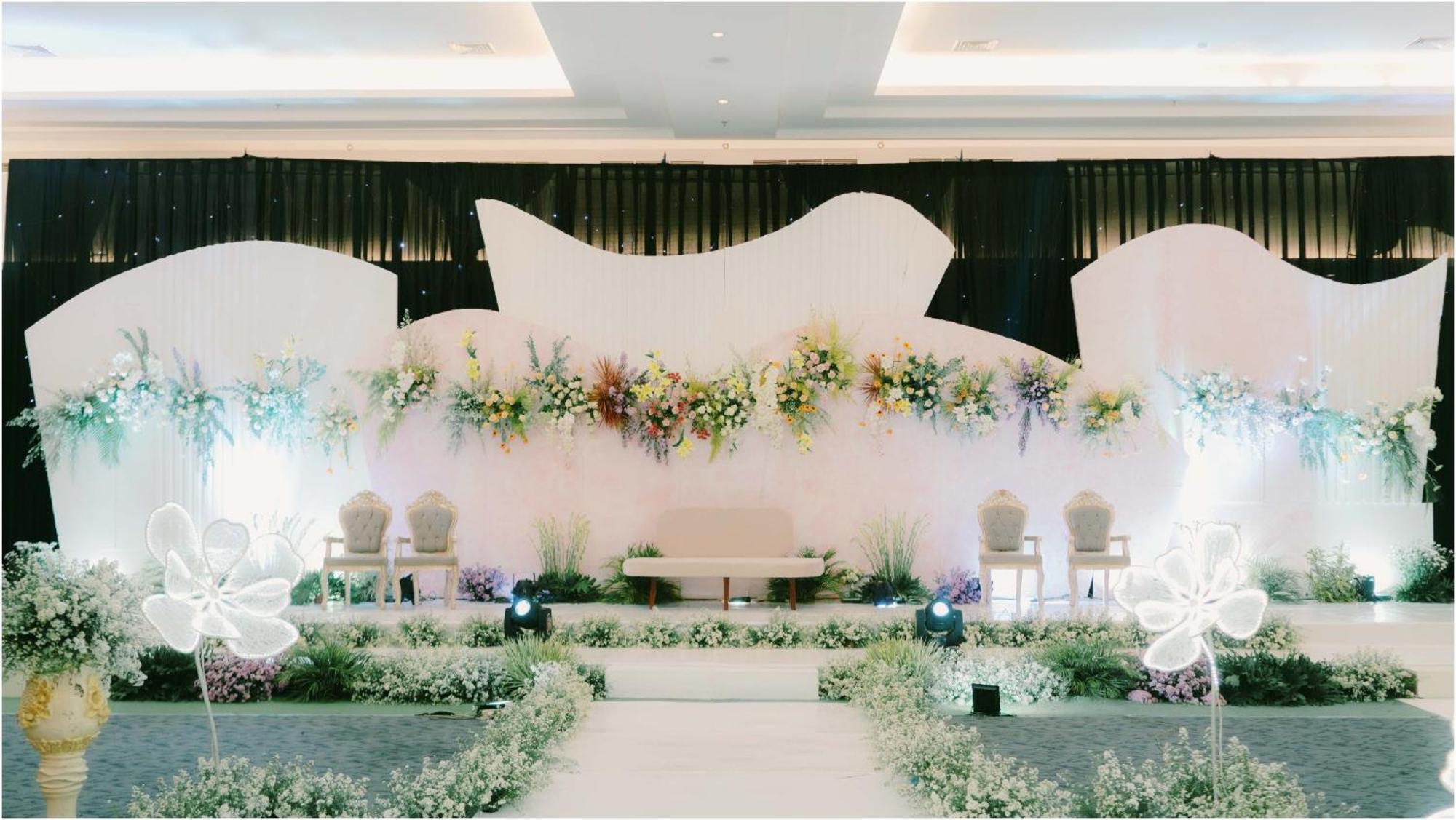 Hotel Ayola Sunrise Mojokerto Eksteriør bilde